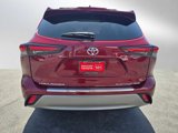 New 2025 Toyota Highlander Platinum image 6