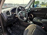 Used 2018 Jeep Renegade Latitude image 5