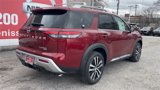 New 2025 Nissan Pathfinder Platinum image 4
