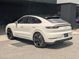 Used 2022 Porsche Cayenne Turbo image 3