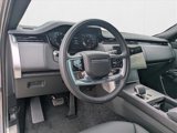 New 2025 Land Rover Range Rover SE image 3