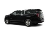 Used 2022 GMC Yukon SLT w/ SLT Premium Package image 5