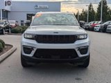 New 2025 Jeep Grand Cherokee Limited w/ Luxury Tech Group II image 2