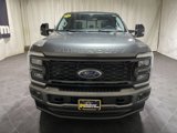 Used 2024 Ford F350 Lariat image 2