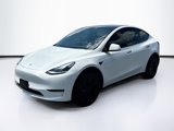 Used 2024 Tesla Model Y Long Range image 3