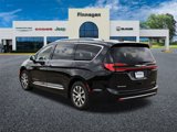 New 2025 Chrysler Pacifica Pinnacle image 4