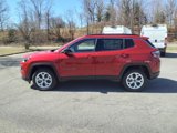 New 2025 Jeep Compass Latitude image 5