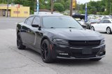 Used 2017 Dodge Charger SXT image 2