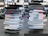 Used 2018 Volvo XC90 T6 Momentum w/ Convenience Package image 5