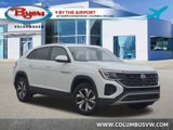 New 2025 Volkswagen Atlas Cross Sport SE image 1
