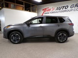 Used 2024 Nissan Rogue SV image 2