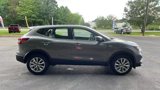 Used 2021 Nissan Rogue Sport S image 5