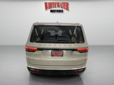 Used 2022 Jeep Wagoneer Series III image 3