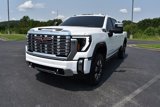 Used 2025 GMC Sierra 3500 Denali w/ Denali Reserve Package image 2