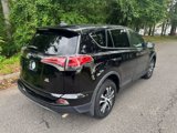 Used 2018 Toyota RAV4 LE image 3