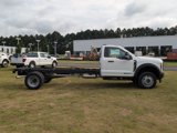 New 2025 Ford F550 4x4 Regular Cab Super Duty image 2