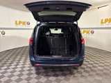 New 2025 Chrysler Pacifica Select image 6
