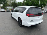 Used 2024 Chrysler Pacifica Touring-L w/ S Appearance Package image 5