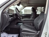 New 2025 INFINITI QX80 Sensory image 4