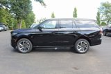 New 2025 Lincoln Navigator Reserve image 6