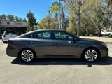 Used 2023 Subaru Legacy Limited image 2