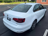 Used 2017 Volkswagen Jetta SE image 5