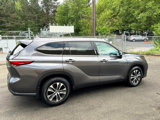 Used 2021 Toyota Highlander XLE image 4