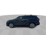 Used 2022 Toyota Highlander Limited image 4