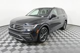 Certified 2022 Volkswagen Tiguan SE w/ Panoramic Sunroof Package image 2