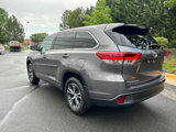 Used 2018 Toyota Highlander AWD V6 image 5