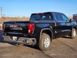 New 2025 GMC Sierra 1500 SLE image 3