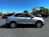 Used 2022 Chevrolet Equinox LS w/ Driver Confidence II Package image 5