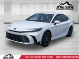 Used 2025 Toyota Camry SE image 4