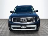 New 2025 Kia Telluride S image 2