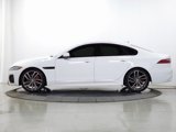 Used 2022 Jaguar XF R-Dynamic SE image 2