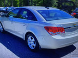 Used 2016 Chevrolet Cruze LT image 2
