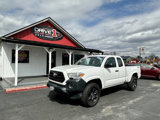 Used 2017 Toyota Tacoma SR image 2