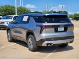New 2025 Chevrolet Traverse LT w/ Driver Confidence Package image 4