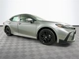 New 2025 Toyota Camry SE image 3