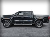 Used 2023 GMC Canyon Denali image 4