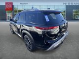 New 2025 Nissan Pathfinder Platinum w/ Black Appearance Package image 4