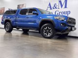 Used 2016 Toyota Tacoma TRD Off-Road w/ Premium & Technology Package image 2