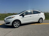 Used 2015 Ford Fiesta SE image 2