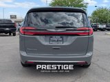 New 2025 Chrysler Pacifica Select image 5