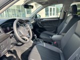 Used 2024 Volkswagen Tiguan SE image 5