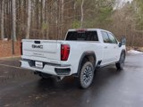 New 2025 GMC Sierra 2500 Denali Ultimate image 3