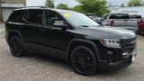 Certified 2023 GMC Acadia SLE w/ Driver Convenience Package image 2