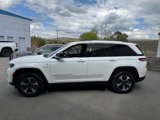 Used 2023 Jeep Grand Cherokee 4WD 4xe image 2