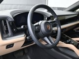 Used 2024 Porsche Cayenne Coupe image 5