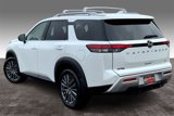New 2025 Nissan Pathfinder SL w/ SL Premium Package image 4
